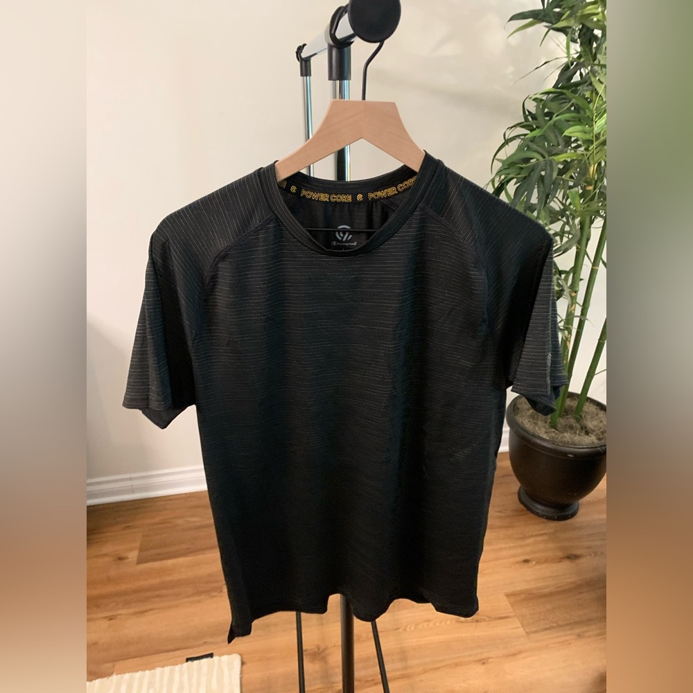 Activewear tshirt